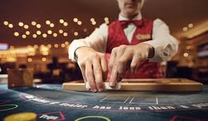 Pemain bermain Roulette di platform monas128 dengan antarmuka taruhan yang intuitif